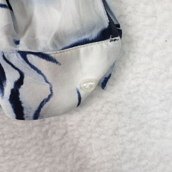 Chicos Blue Animal Print Button Down Blouse Size 3 (XL 16/18) Long Sleeve NWT - Picture 9 of 13